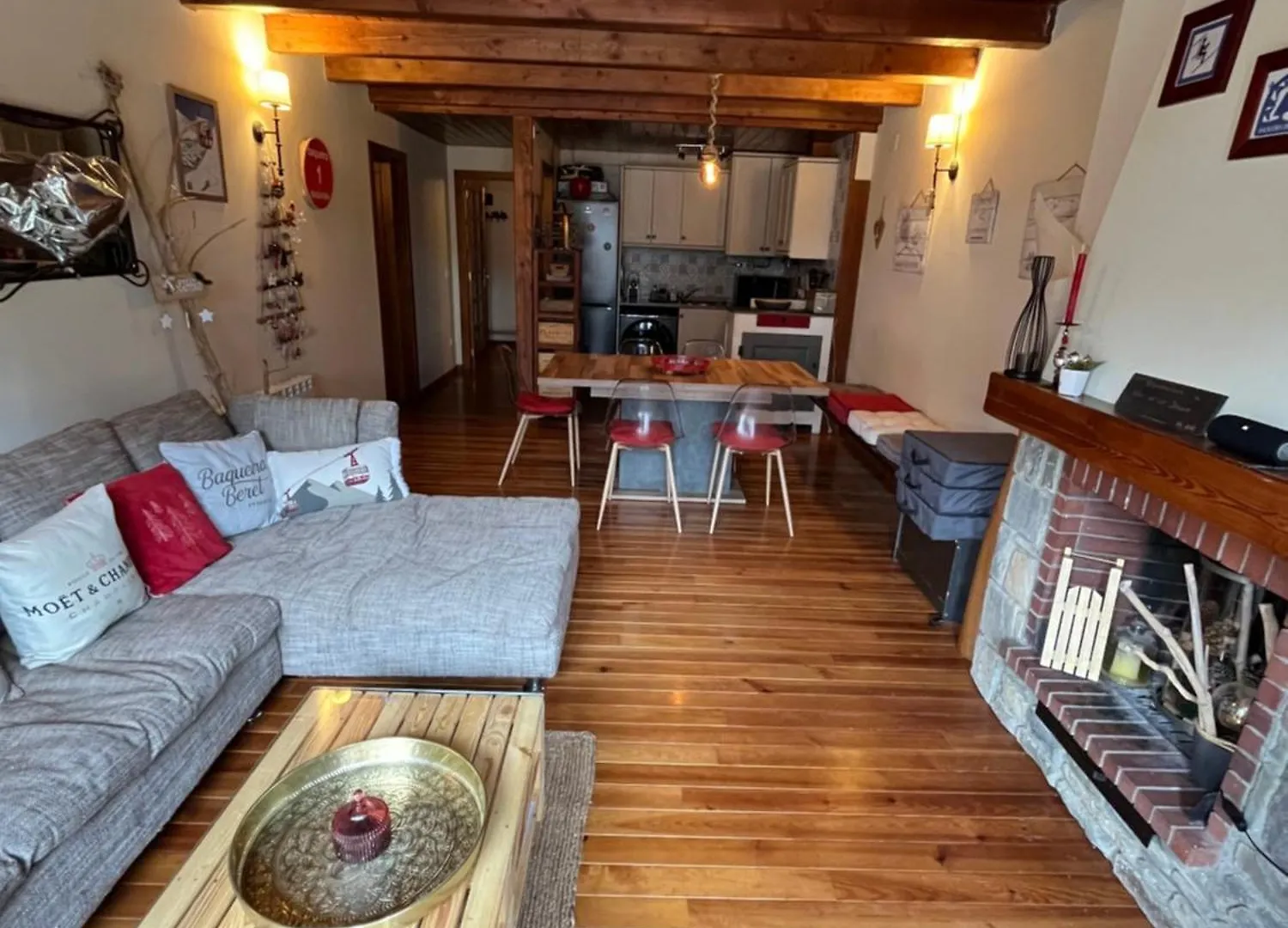 Charme Et Confort Au Pied Des Pistes Naut Aran Apartament